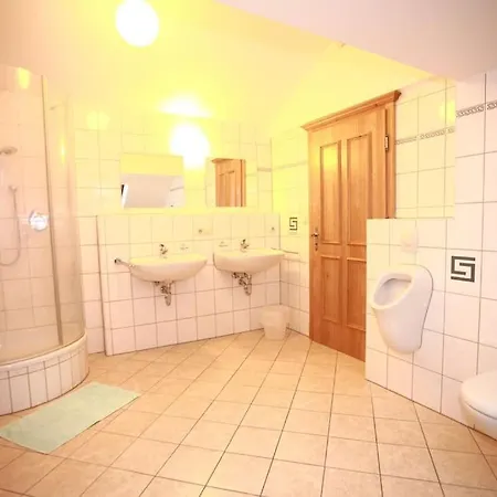 Gruppenferienhaus Landhaus St.oswald-mit Pool 상트오스왈드