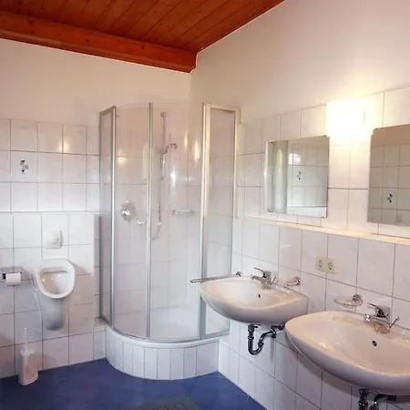 Gruppenferienhaus Landhaus St.oswald-mit Pool *