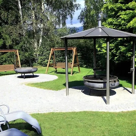 Gruppenferienhaus Landhaus St.oswald-mit Pool * 상트오스왈드